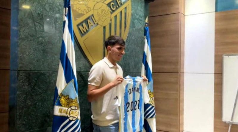 Izan Merino: "En cuanto hablé con el club, no me lo pensé dos veces"