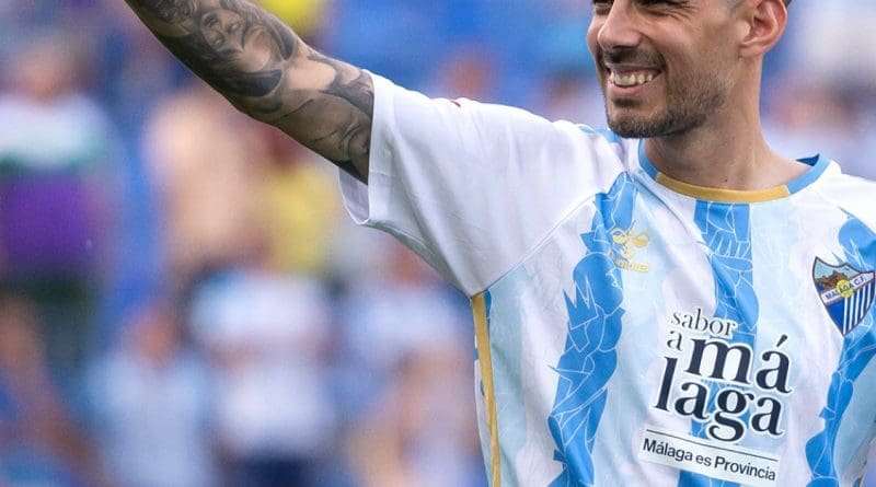 Manu Molina abandona el Málaga sin oferta de renovación